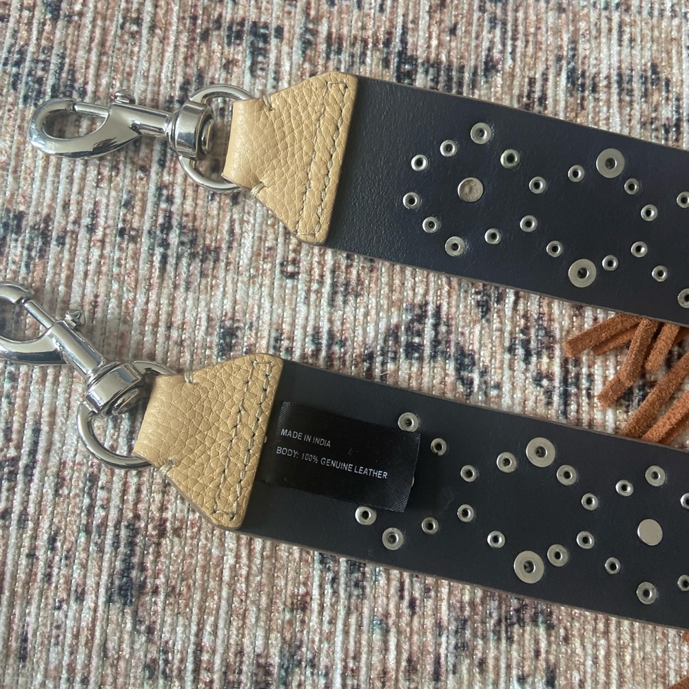 🛑SOLD Rebecca Minkoff Boho Tan Suede Fringe Crossbody Embellished Strap Handbag - Picture 11 of 13